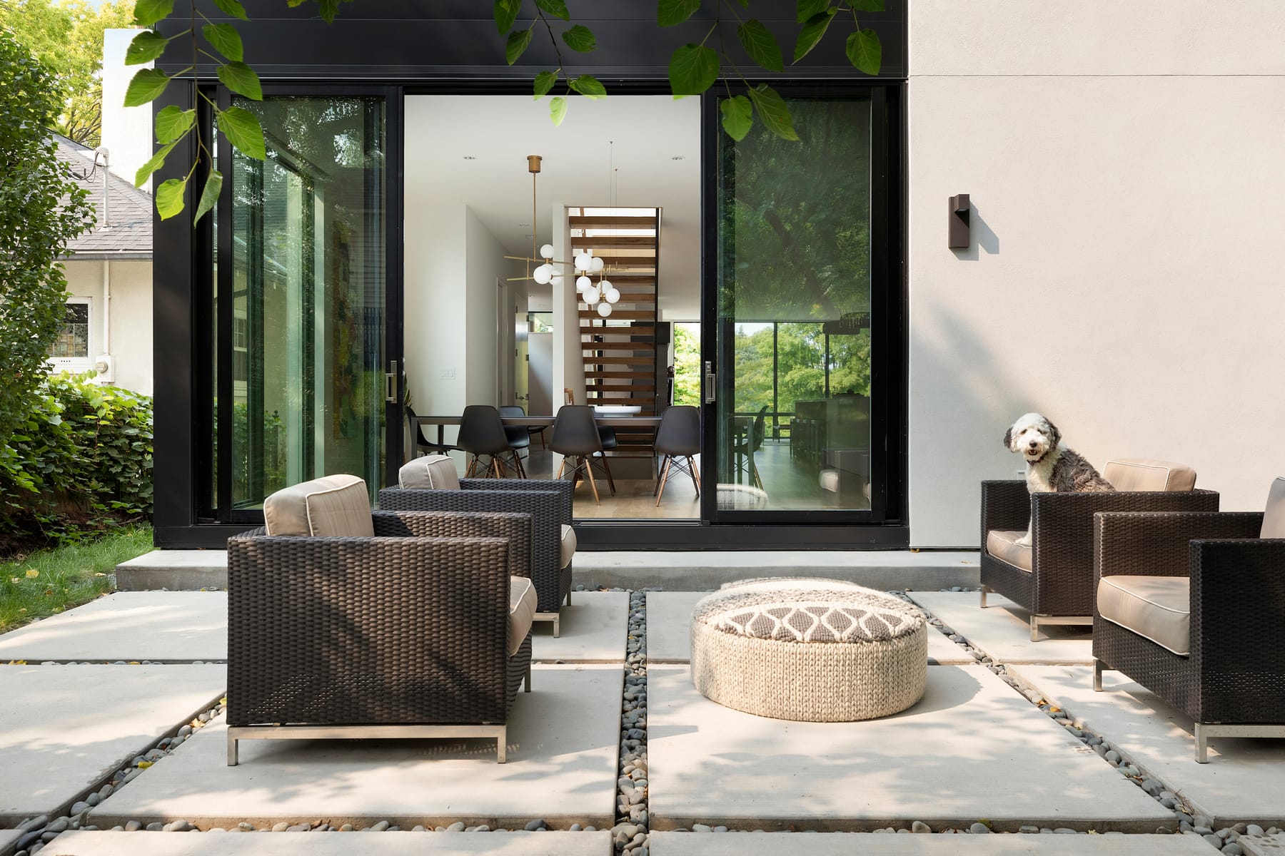 Isles Modern, image 6