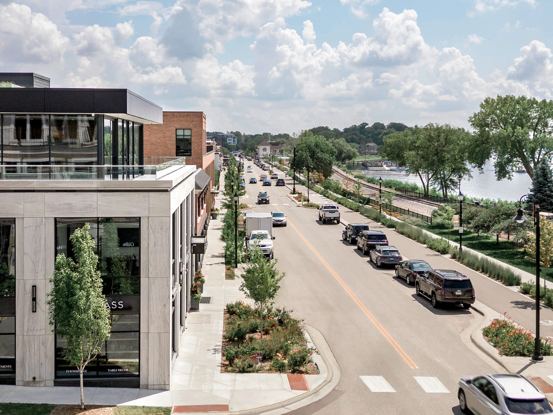 Wayzata Bay Office, image 3